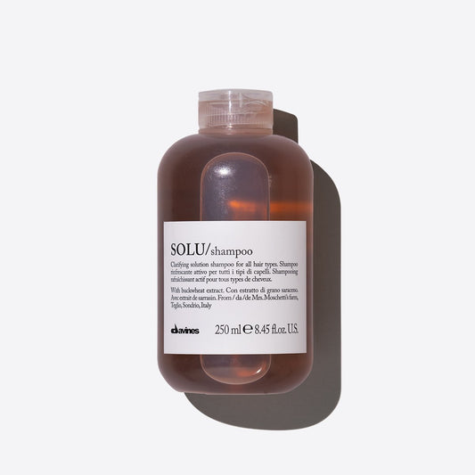 ESSENTIAL HAIRCARE SOLU Shampoo